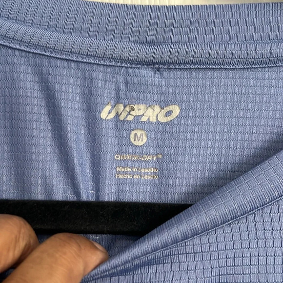 Unipro men’s dry-fit tee size medium - Picture 3 of 7